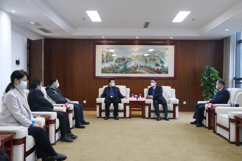 2022年12月，時任湖南省人民政府副省長、黨組成員，省國資委黨委書記陳飛到公司調研指導工作