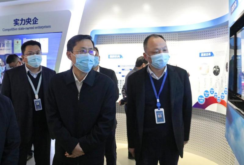 2021年12月，時任岳陽市委書記、市人大常委會主任王一鷗到公司調研指導工作