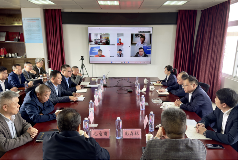 周鴻到華東公司調(diào)研指導(dǎo)工作